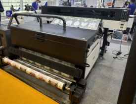 自动收放料系统