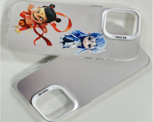 使用我们的 60 厘米 UV DTF 打印机创建令人惊叹的 Nezha 手机壳贴纸！