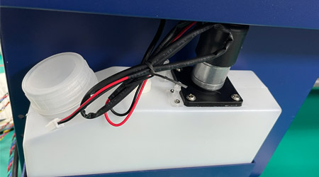 White ink circulation system prevents white ink from precipitation and ensures smoothness output.