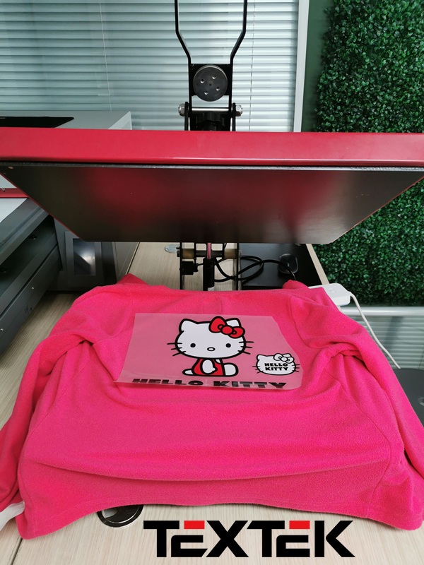 How to maintain the clothes printed by the white ink heat press all-in-one machine?